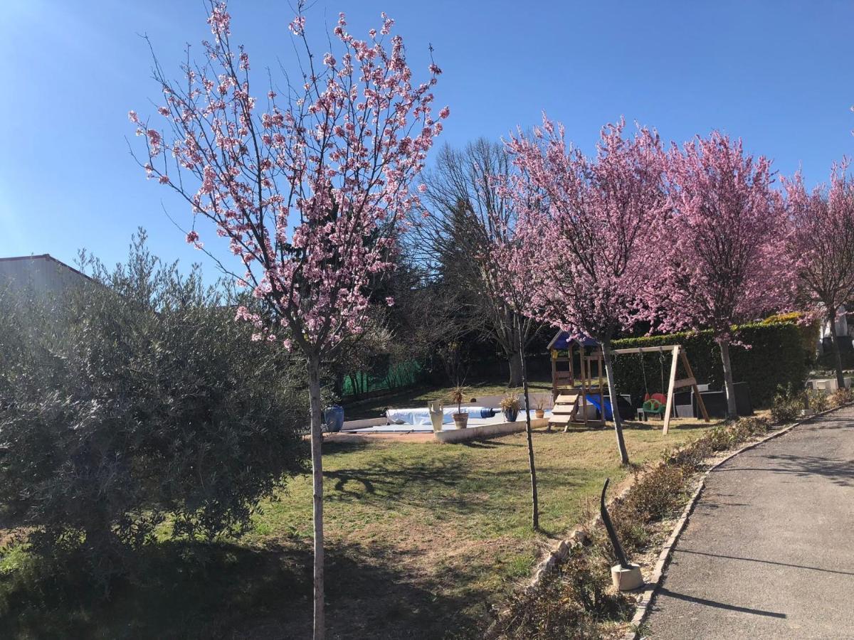 Chambres D'Hotes Marylou Valensole Εξωτερικό φωτογραφία